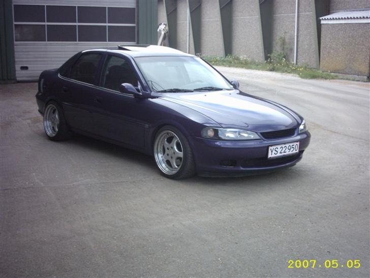 Opel Vectra B 2.5 V6 billede 7