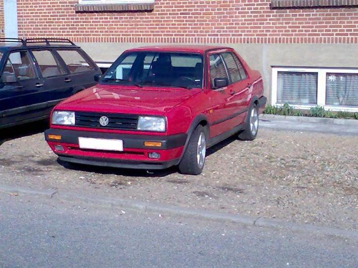 VW Jetta  SOLGT - NYT. Fælge og tågelygter monteret billede 5