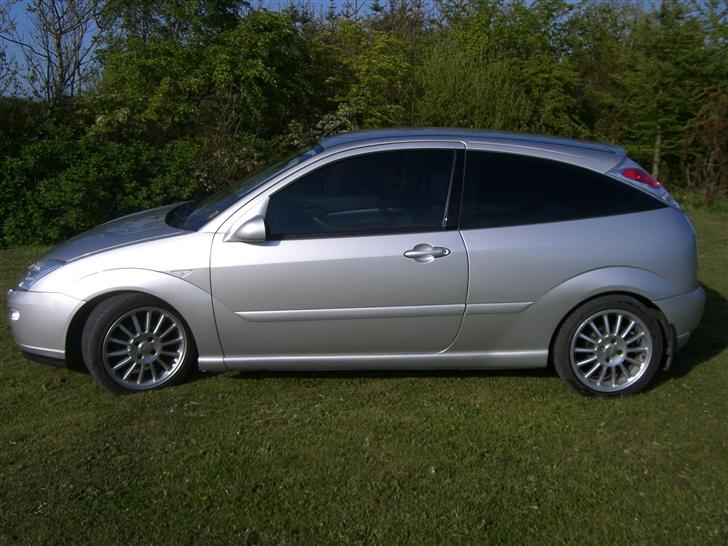 Ford focus 2.0 16v --SOLGT-- billede 3