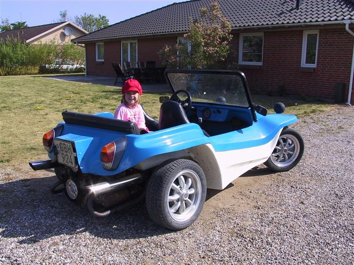 VW beach buggy solgt - min lille datter er vild med det nye legetøj billede 2