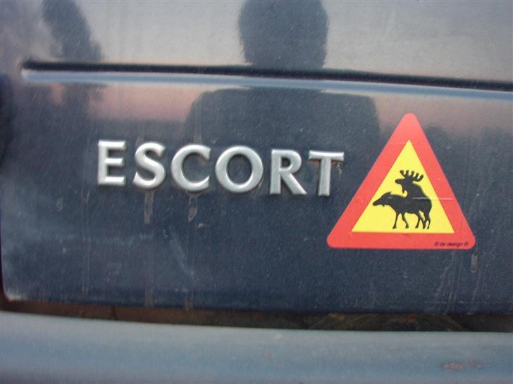 Ford Escort Van Express SOLGT - Heh.. Det skulle næsten være obligatorisk på en escort :-) billede 5