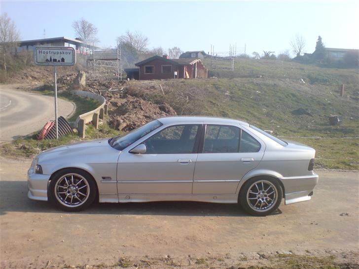 BMW e36 318i  SOLGT billede 16