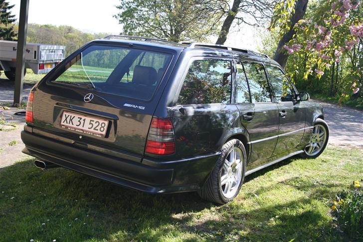 Mercedes Benz W124 36 AMG SOLGT billede 8