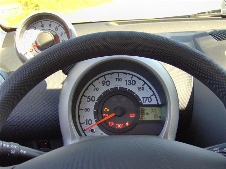 Peugeot 107 Trendy 2 tonnic billede 9