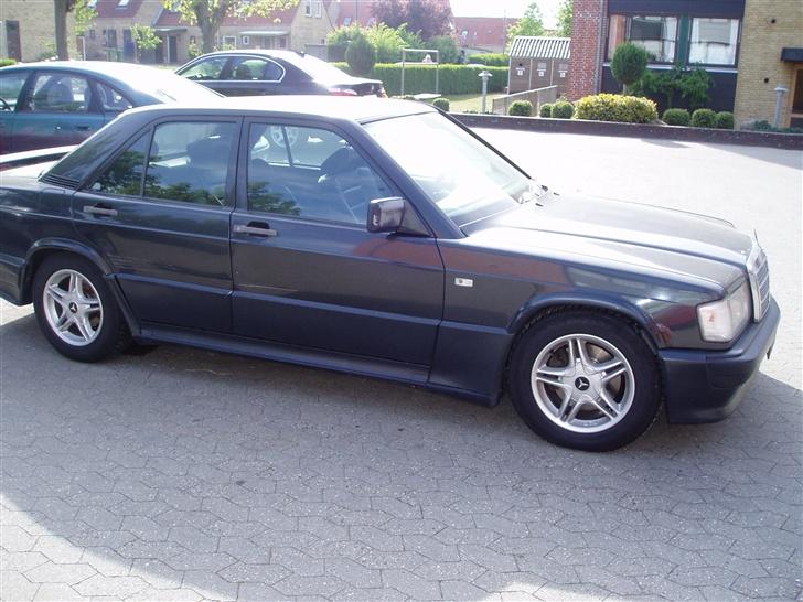 Mercedes Benz 190e 2.3-16v billede 1