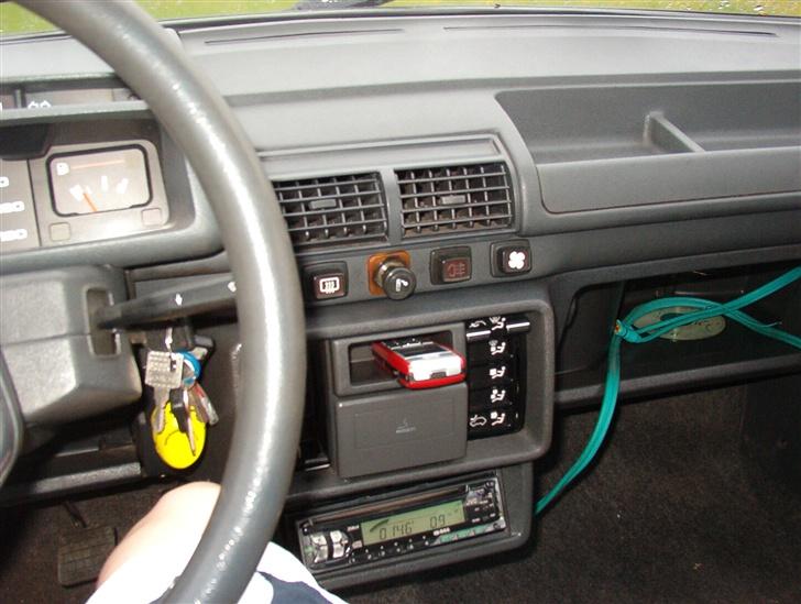 Peugeot 205 Diesel SOLGT billede 7