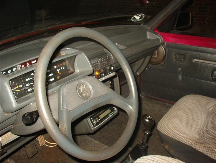 Peugeot 205 Diesel SOLGT billede 9