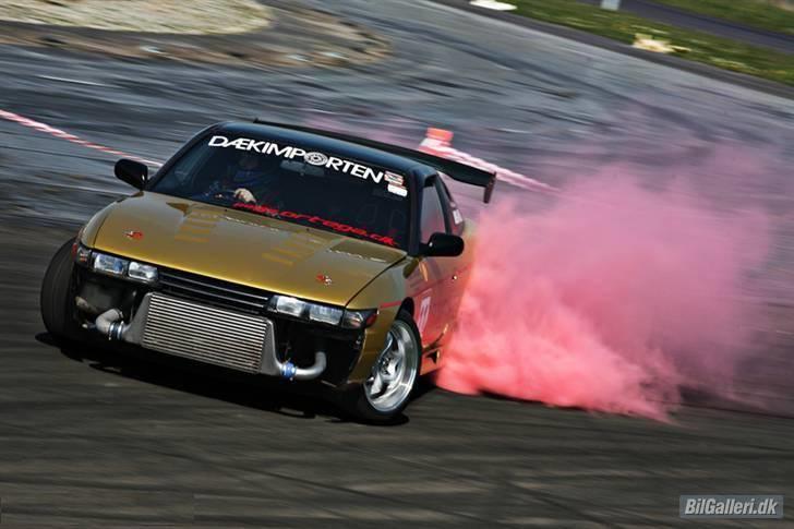 Nissan 180sx sil80 - Kumho ecsta colored smoke, Tak til daekimporten.dk  billede 1