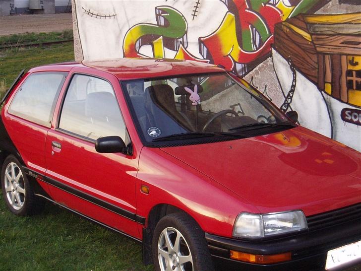 Daihatsu Charade solgt! billede 2