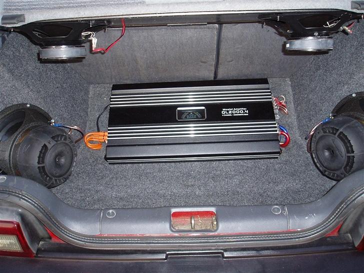 Daihatsu Charade solgt! billede 8