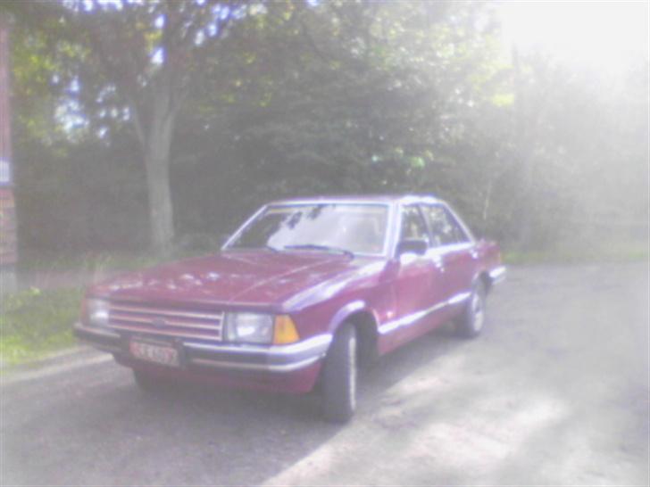 Ford Granada 2,8 I Ghia - Ford Granada 2,3 Årg 83 solgt  billede 16