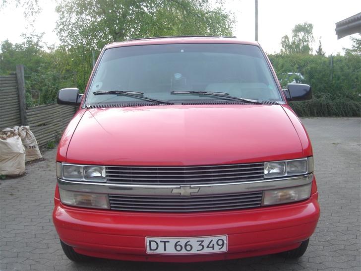 Chevrolet Astro Van - Tjeck your rear mirror billede 3