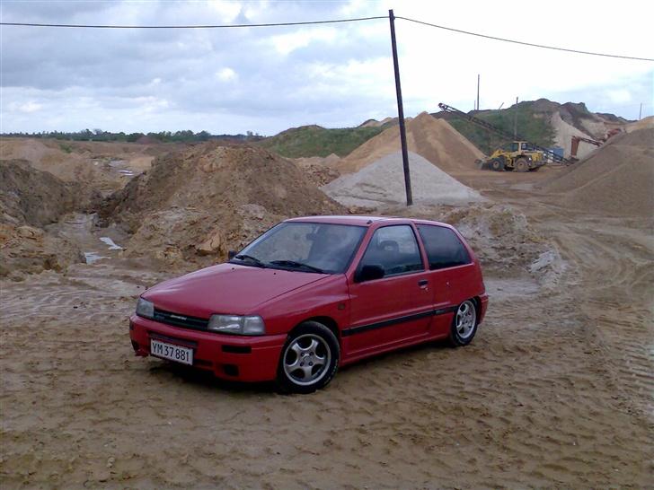 Daihatsu Charade 1,6 16v "solgt" billede 1