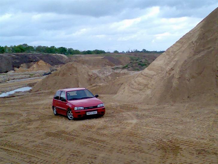 Daihatsu Charade 1,6 16v "solgt" billede 2