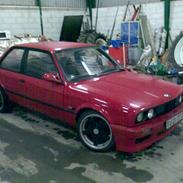 BMW 320i E30 - SOLGT