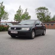 VW Passat 1,8 ::SOLGT::