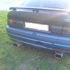 Ford Escort 1,6 solgt