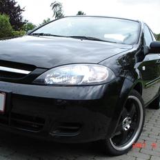 Chevrolet Lacetti (Total skadet)