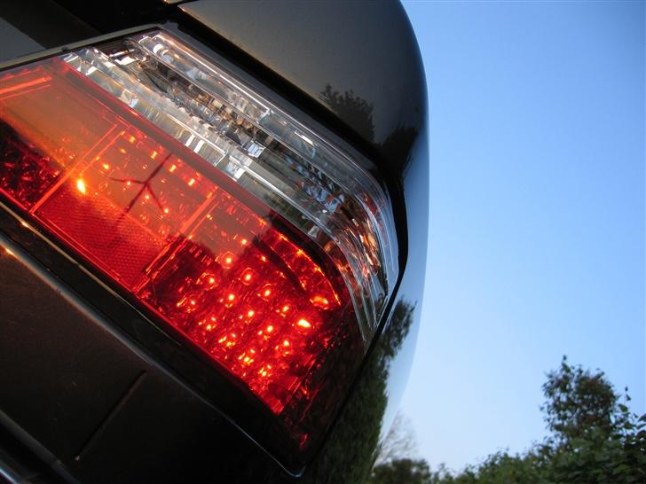 Mercedes Benz W124 300E-24 - LED baglygter fra Mbdele.dk billede 5