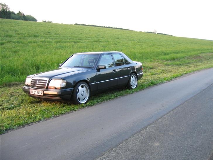 Mercedes Benz W124 300E-24 billede 6