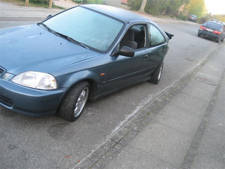Honda Civic Coupe [Død] billede 12