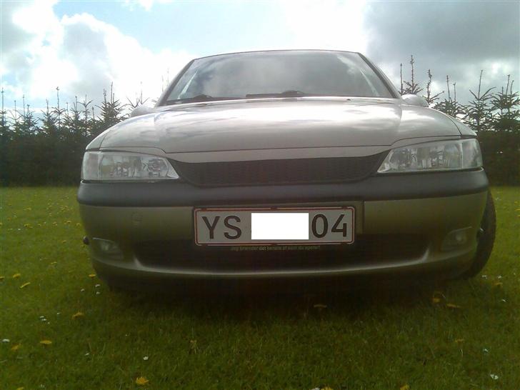 Opel Vectra B 2.0 16v (SOLGT) billede 4