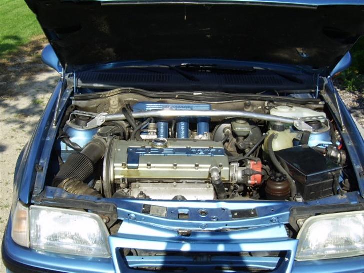 Opel kadett e 5 dørs billede 3