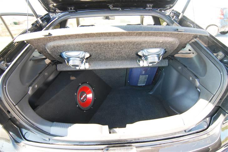 Mazda 323 Coupé Solgt billede 3