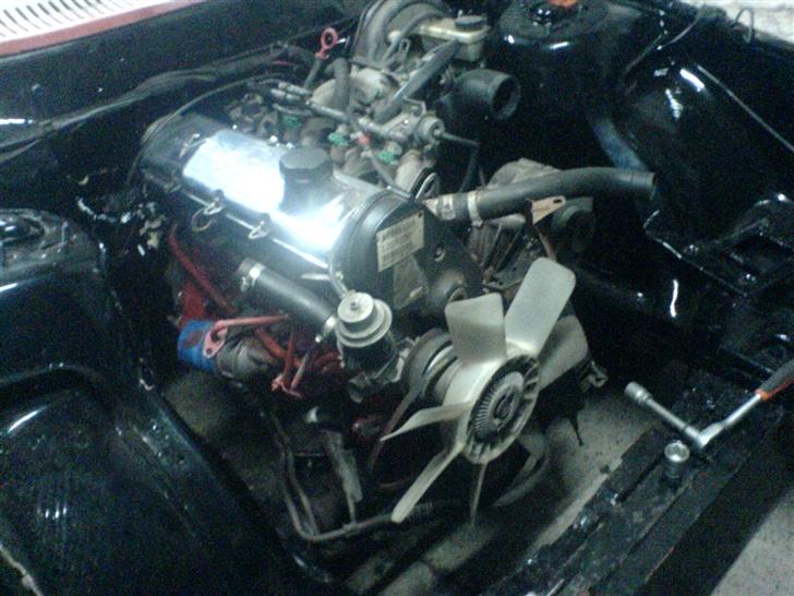 Volvo 242 solgt - motor i men skal ud igen da der andre planer billede 17