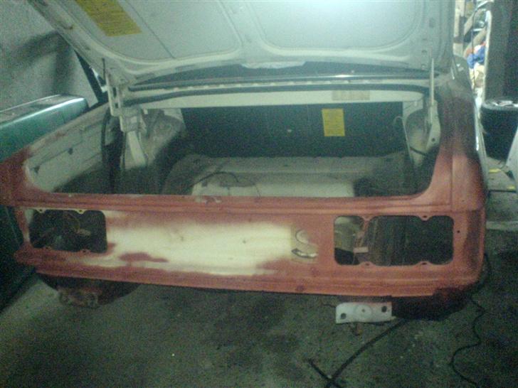 Volvo 242 solgt - sandblæst og grundet billede 20