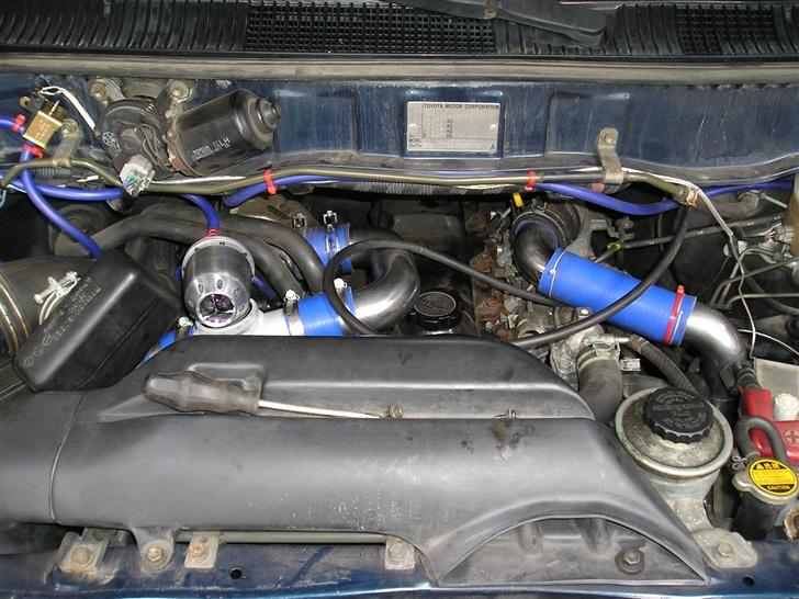 Toyota HiAce Granvia "SOLGT" billede 7