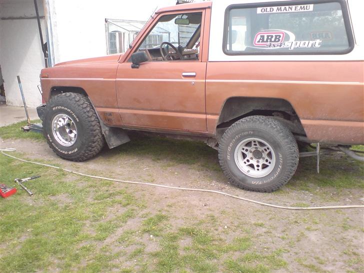 Nissan patrol 3.3 td billede 2