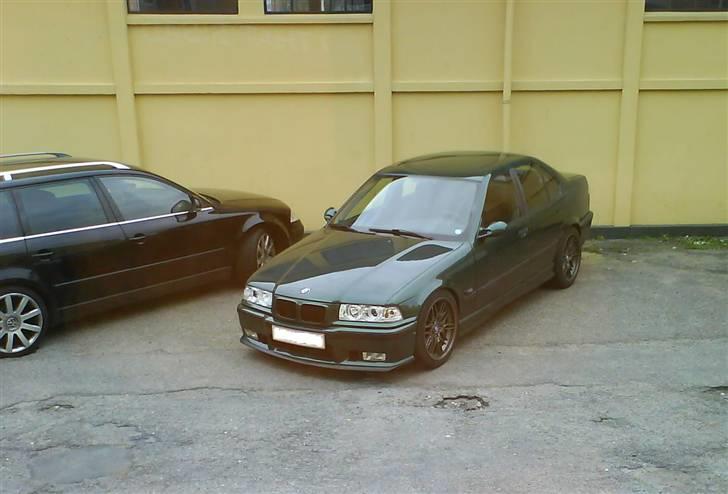 BMW E36 320i Aut. SOLGT - Go´ stil! billede 14