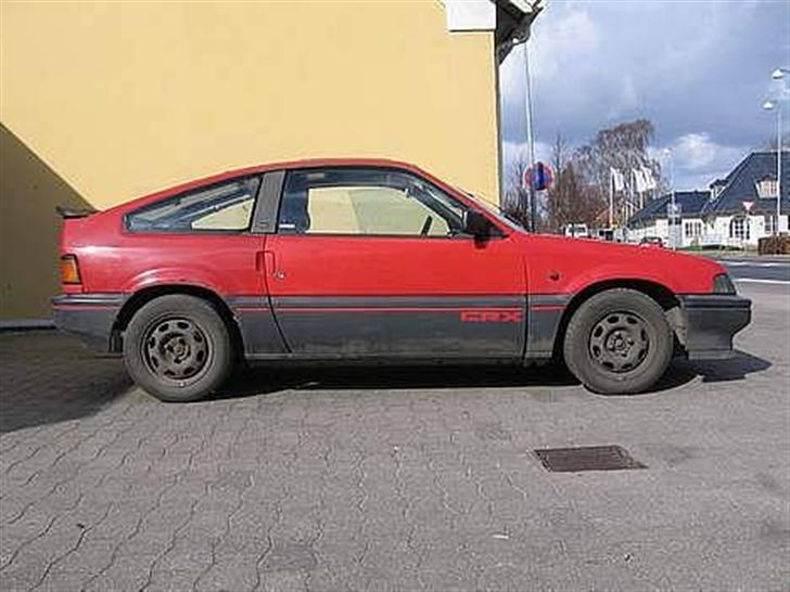 Honda crx 1,5i 12v SOLGT billede 2