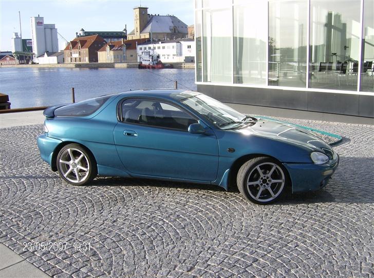 Mazda MX 3 "SOLGT" - siden, med vandet bag ved.. fed vogn (-: billede 5