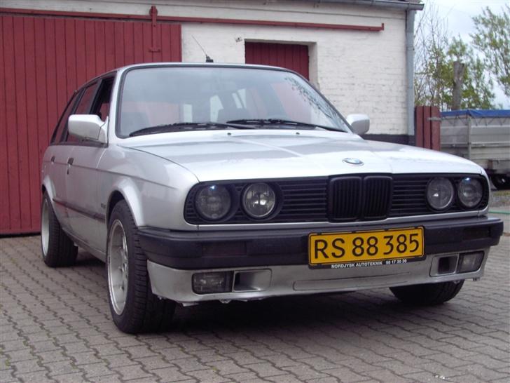 BMW 320i E30 Touring solgt billede 9