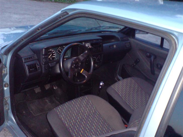 VW polo 1,3i.  er solgt billede 6