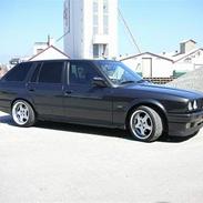 BMW 325i E30 Touring Solgt