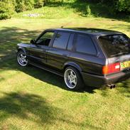 BMW 325i E30 Touring Solgt