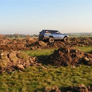 Toyota landcruiser hj60