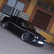 BMW 325i 