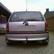 Opel corsa b 1.2 16v