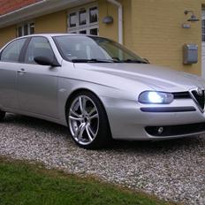 Alfa Romeo 156