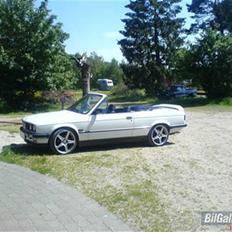 BMW E 30 cabriolet Til salg