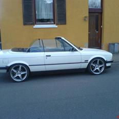BMW E 30 cabriolet Til salg