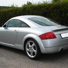 Audi AUDI TT (street look)