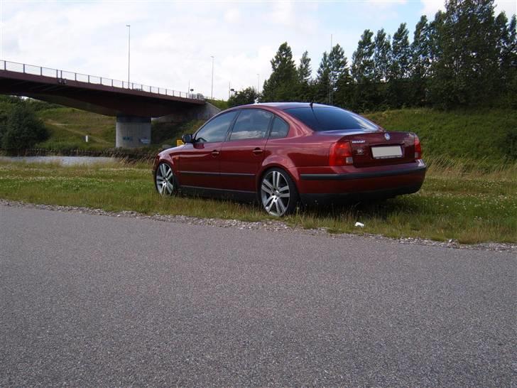 VW   Passat 1,8 T. (solgt) billede 3