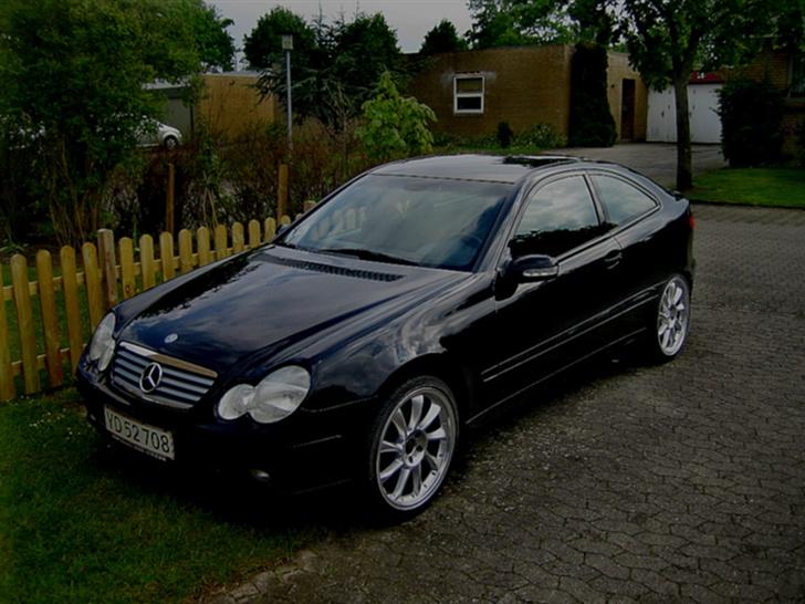 Mercedes Benz C 220 sport coupé billede 1