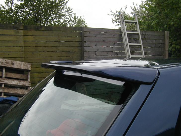 Peugeot 106 zen - min nye tagspoiler billede 12