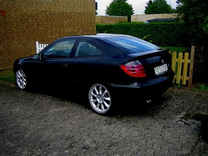 Mercedes Benz C 220 sport coupé billede 2